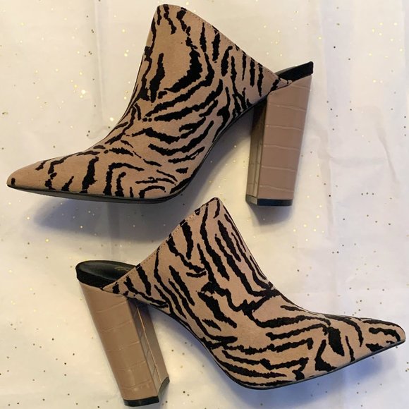 Zebra Print Mules heels Closed Toe Shoes - Picture 1 of 10
